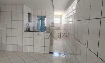 Imagem 7: Oportunidade - Casa Térrea - Jardim Ismênia - 3 Dormitórios - 170m²