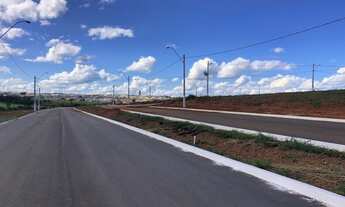 Imagem 6: Lotes com entrada facilitada!