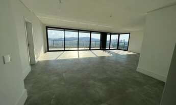 Imagem 4: Apartamento a venda com 344 m², 3 suítes, 4 vagas, andar alto, vista permanente