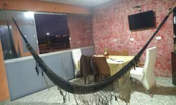 Imagem 2: Vende ou troca lindo sobrado nas 200 pares por casa de menor valor