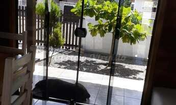 Imagem 4: Casa para Venda em Governador Celso Ramos, areias de baixo, 2 dormitórios, 1 banheiro, 1 v