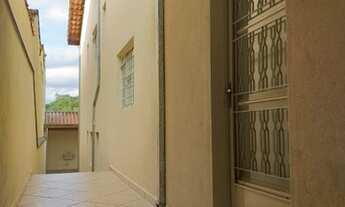 Imagem 5: Incrível sobrado com 03 dormitórios em rua sem saída e área construída de 149 m²