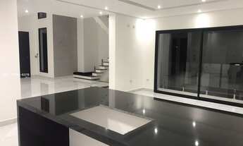 Imagem 2: Casa em Condomínio para Venda em Santana de Parnaíba, Suru, 4 dormitórios, 4 suítes, 6 ban