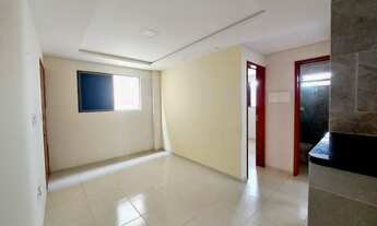 Imagem 7: Apartamento em Mangabeira, 2 quartos, Quintal