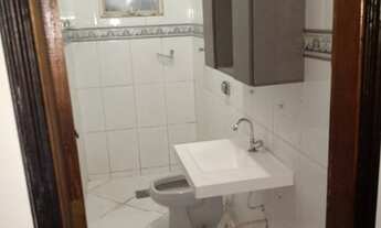 Imagem 6: *Vendo casa direto com a proprietária*