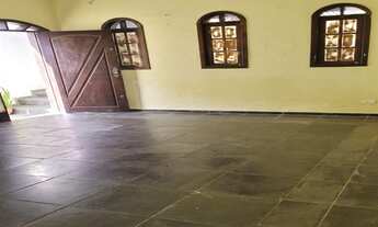 Imagem 4: 02 quartos, sala, cozinha, quintal, WC e garagem