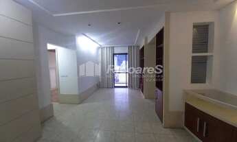 Imagem: Apartamento dois quartos em Botafogo, Rua