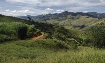 Imagem 6: Maravilho Sítio de 7 Hectares, Bairro Água Limpa, Delfim