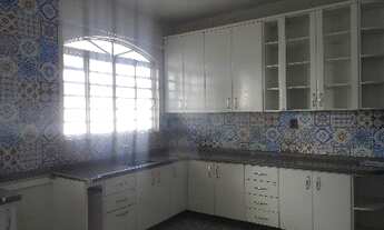 Imagem 4: Sobrado Amplo Espaço - Bem Localizado