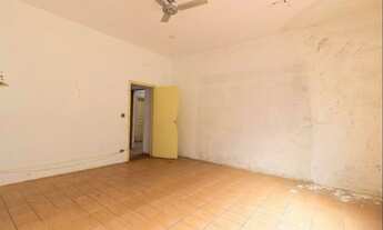 Imagem 4: Imóvel comercial para aluguel tem 537 metros quadrados com 13 quartos