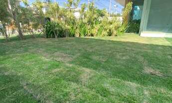 Imagem 3: Mansão em condomínio fechado