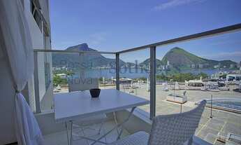 Imagem 2: Apartamento com varanda e vista para a Lagoa