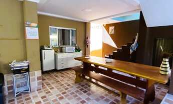 Imagem 3: Sobrado possui 240 m² de construção 5 quartos Residencial Junqueira - Goiânia - GO