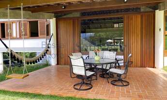 Imagem 2: Sítio com projeto de arquiteto e vista deslumbrante