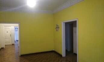 Imagem 2: Ótimo Apartamento 3 Quartos com garagem e dependências na Tijuca