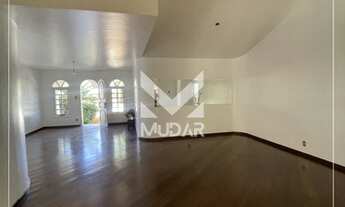 Imagem 7: Casa Alto Padrão com 4 quartos (2 suítes) no Jardim América
