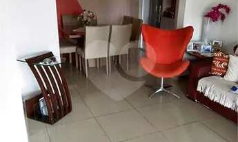 Imagem 5: Vendo linda casa, localizada no bairro do Parque 10, com 5 quartos, sendo 3 suíte