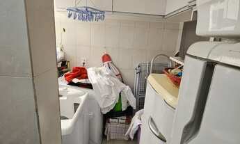 Imagem 3: LINDO APARTAMENTO 3 QUARTOS COM SUITES REFORMADO, COM ARMÁRIOS E DUAS VAGAS DE GARAGEM