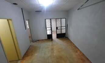 Imagem 2: Alugo Casa para Comércio no Centro - Praça Sinibú - 1° Andar