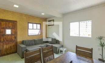 Imagem 2: Apartamento para Aluguel - Rubem Berta, 1 Quarto, 35 m2