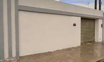 Imagem: Casa de condomínio térrea para venda possui