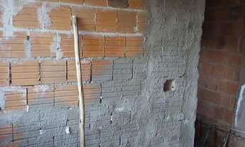 Imagem: Vende se um terreno com 3 cômodo e banheiro