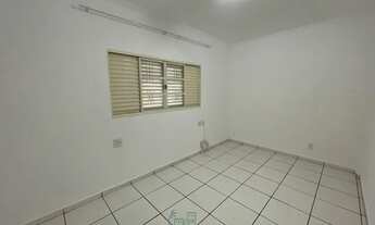 Imagem 4: Apartamento para aluguel possui 40 metros quadrados com 1 quarto em Vila Santa Cruz - Fran