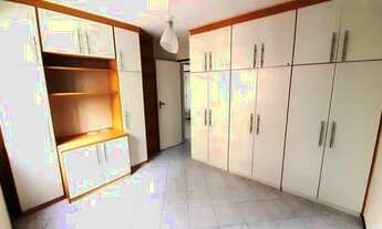 Imagem: 1/4 Com Armários, Varanda, Área de Serviço