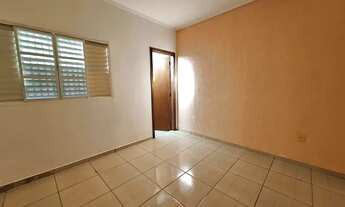 Imagem 5: Casa para aluguel possui 70 metros quadrados com 2 quartos em Jardim Luiza - Franca - SP