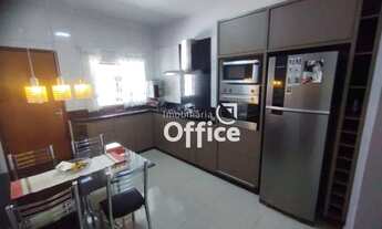 Imagem 6: Casa com 3 dormitórios à venda, 90 m² por R$ 250.000,00 - Residencial Flor do Cerrado - An