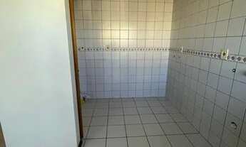 Imagem 6: BENTOALVES aluga apto 02 dorm., c/ 01 vaga, próximo Igreja, bairro Pio X - Caxias do Sul