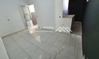 Imagem 5: ALUGO CASA COM 03 CÔMODOS, SENDO 2 QUARTOS, SALA/COZINHA, BANHEIRO E ÁREA DE SERVIÇOS, VAL