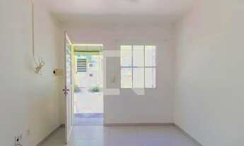 Imagem 2: Casa de Condomínio para Aluguel - Partenon, 1 Quarto, 58 m2