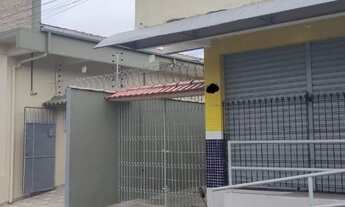 Imagem: Residencial (330 m2) e ponto comercial (300m2)