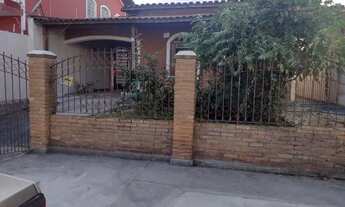 Imagem 2: Casa para aluguel com 3 quartos WC social.Quarto de despejo nos fundos com WC