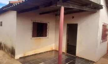 Imagem 2: Casa individual. Bairro São Conrado de 2 quartos e etc com quintal e varanda. Quitada