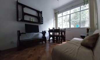 Imagem 4: Apartamento com 2 quartos e dependências, vista para mata, silencioso