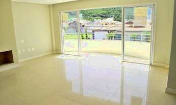 Imagem 6: BROGNOLI + CRÉDITO REAL ALUGA CASA RESIDENCIAL COM 04 DORMITÓRIOS E SUÍTE NO BAIRRO PEDRA