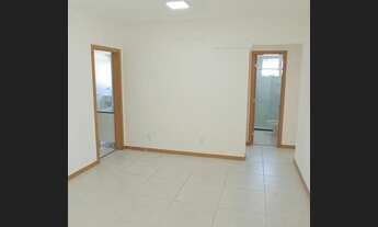 Imagem 2: Apartamento para aluguel possui 90 metros quadrados com 3 quartos em Buraquinho-Lauro de F