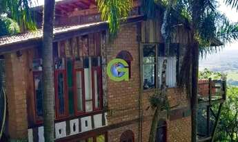 Imagem 2: Casa Exclusiva no Morro com Vista Panorâmica de Garopaba 2.000m² de Terreno