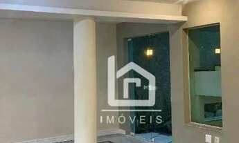 Imagem 4: Casa reformada com piscina e churrasqueira próximo ao mar na Barra do Jucu