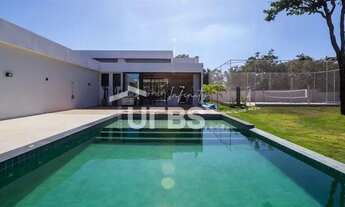 Imagem: Casa Térrea de Esquina no Villa Verde