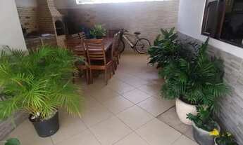 Imagem 3: Sobrado para venda possui 130 metros quadrados com 3 quartos em Lagomar - Macaé - RJ