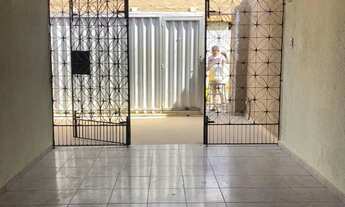 Imagem 2: Casa na Parangaba com 4 Quartos!