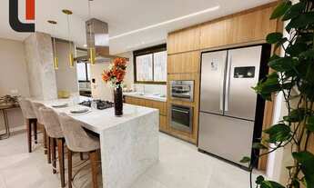 Imagem: Edifício Carmen - Apartamento Duplex decorado