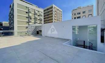 Imagem 2: Espetacular Cobertura no Leblon: 3 Quartos, Vista Mar e 2 Vagas