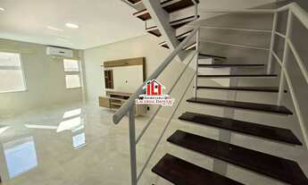 Imagem 7: Casa Duplex no Residencial Santa Mônica com 3 Qts sendo 1 Suíte com Closet e Varanda