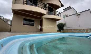 Imagem 4: Sobrado 350m² Ariribá, 5 Dormitórios, Piscina, Lote 336m²