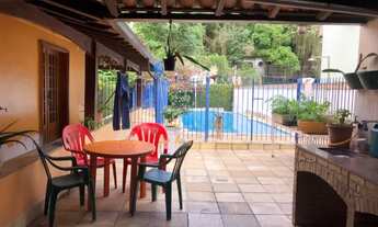 Imagem 5: Maravilhosa casa com piscina