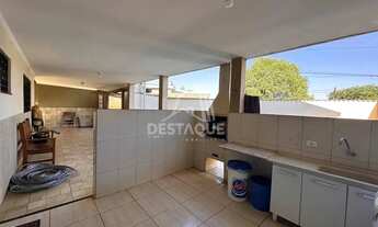 Imagem 6: Sobrado para Venda em Santo Anastácio, São José, 3 dormitórios, 2 banheiros, 2 vagas